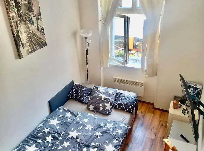 Karlin Cozy * Prag