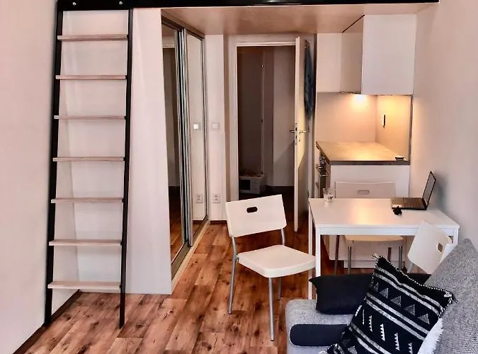 Karlin Cozy * Praga